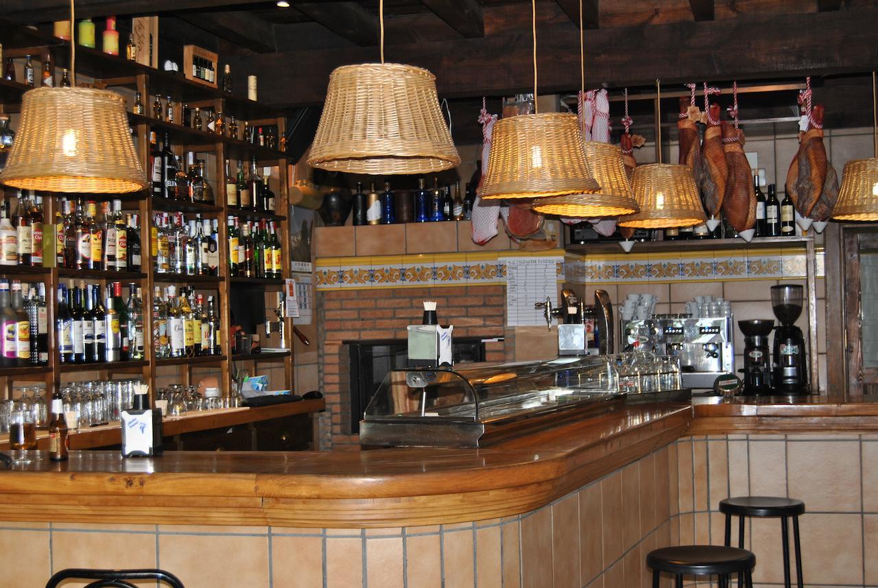 Hostal Rural Amador Puente de Vadillos エクステリア 写真